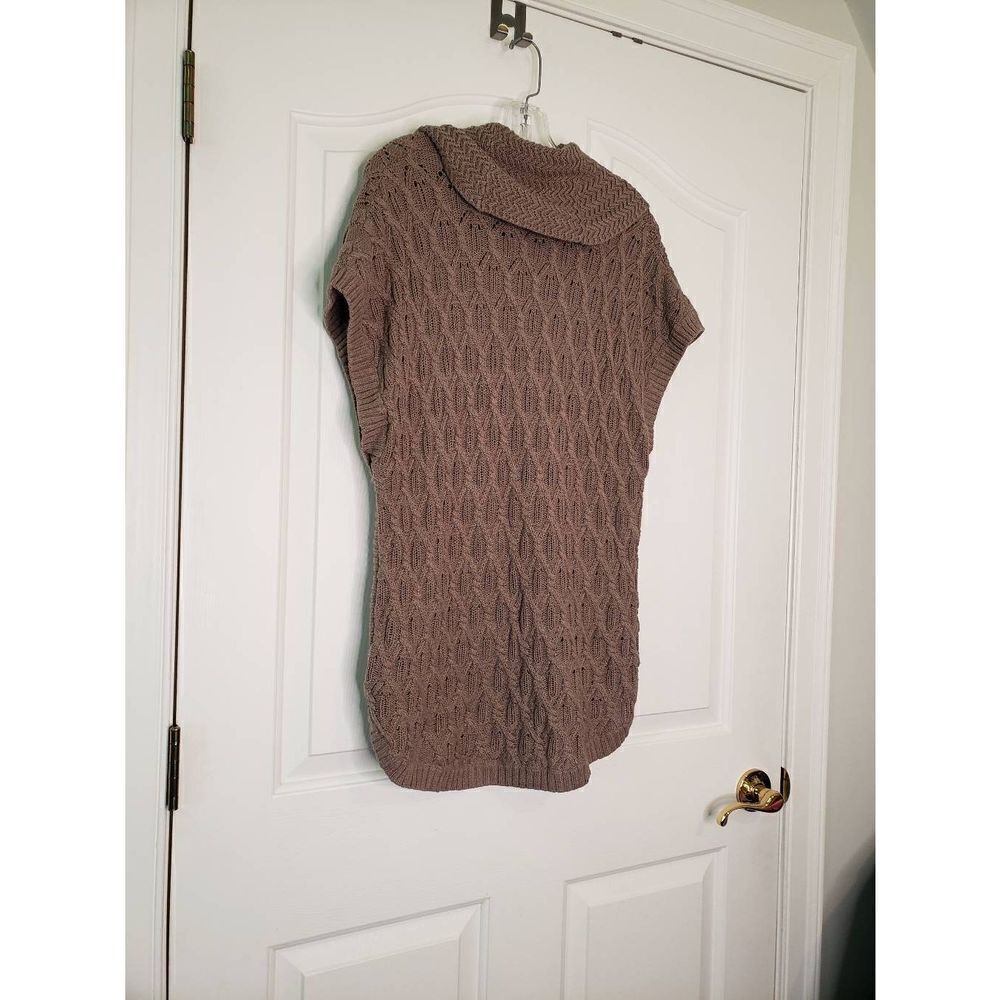 Eight Eight Eight Sweater - Picture 6 of 8